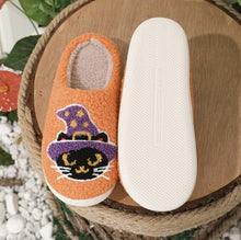 Load image into Gallery viewer, LL Slipper