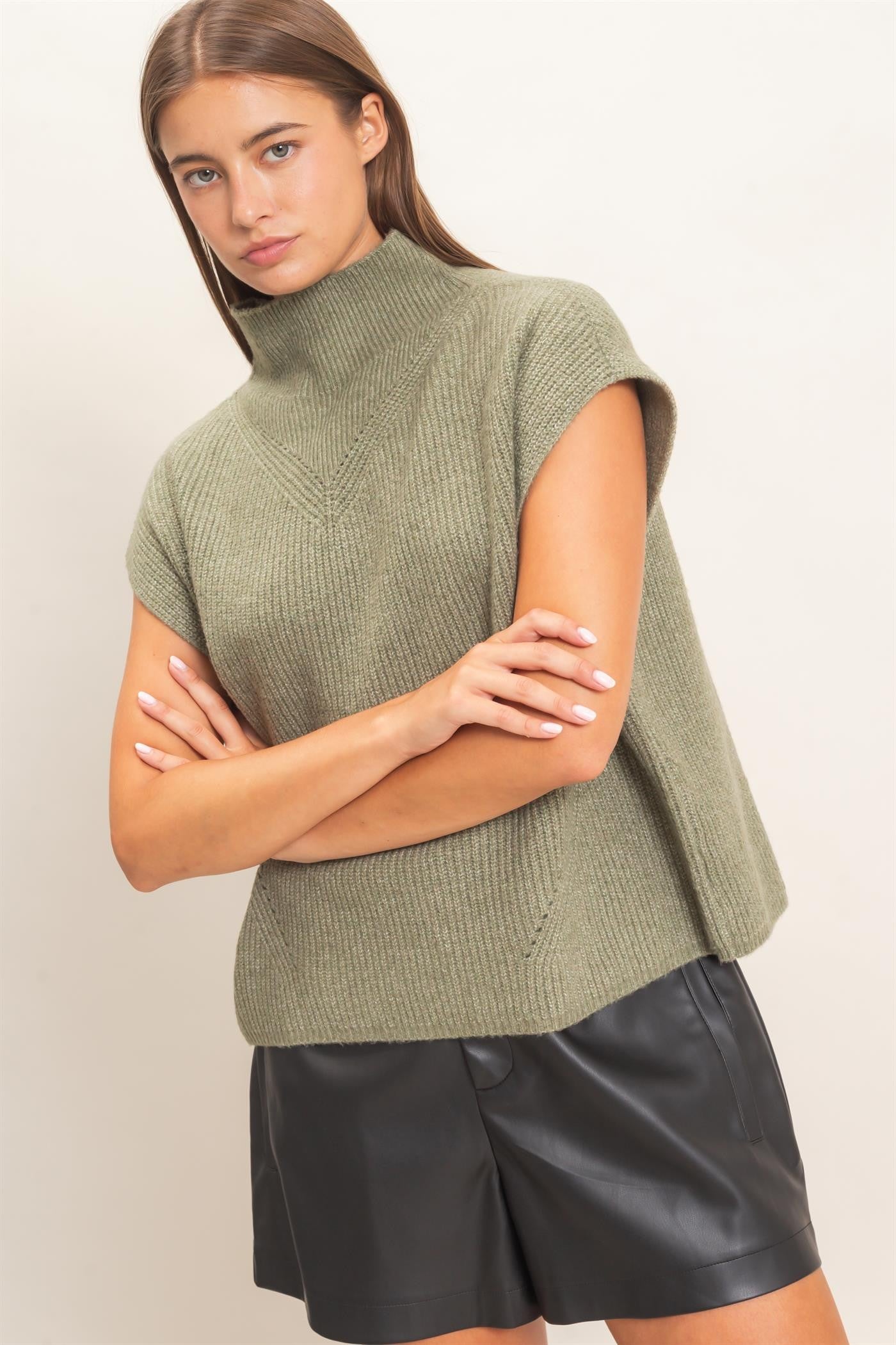 HF High Neck Sleevless Sweater