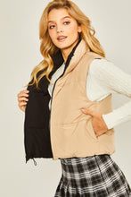 Load image into Gallery viewer, Reversible Vest