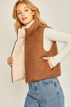 Load image into Gallery viewer, Reversible Vest