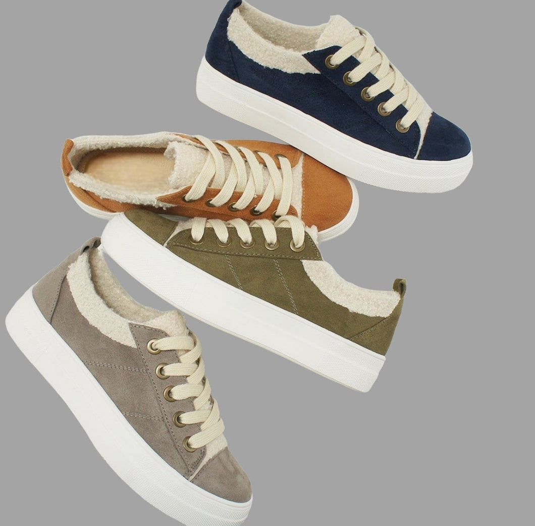 Endear Sneaker