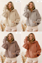 Load image into Gallery viewer, BB Stitch Detail Half Zip