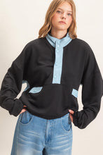 Load image into Gallery viewer, HF Contrast Button Collar Top