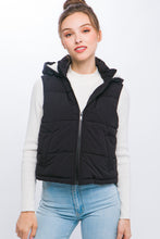 Load image into Gallery viewer, Sherpa Lined Vest