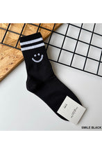 Load image into Gallery viewer, ZA Blk/Wht Smiley Socks