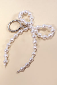 W2W Pearl Bow Keychain