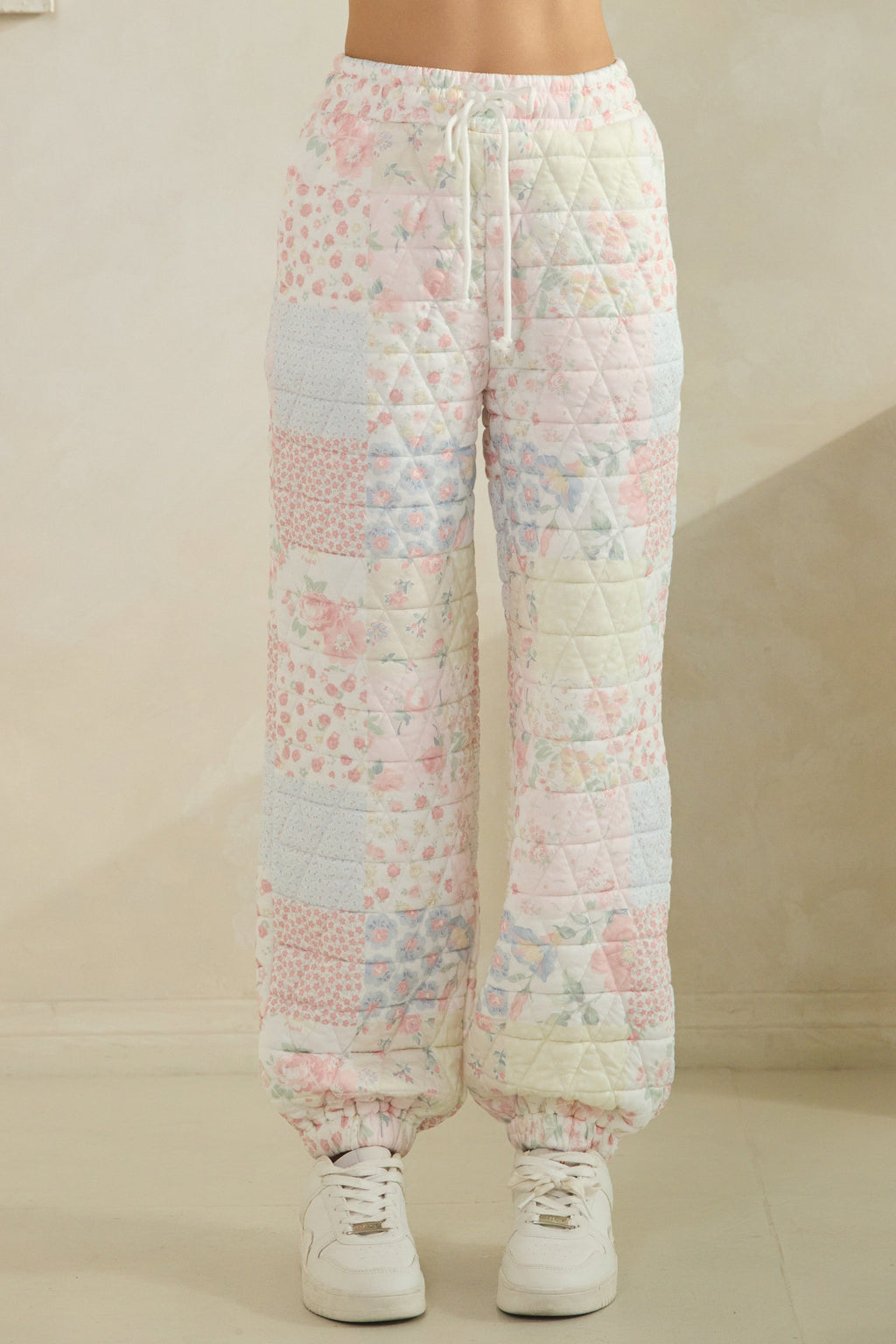 VV Floral Textured Lounge Pants