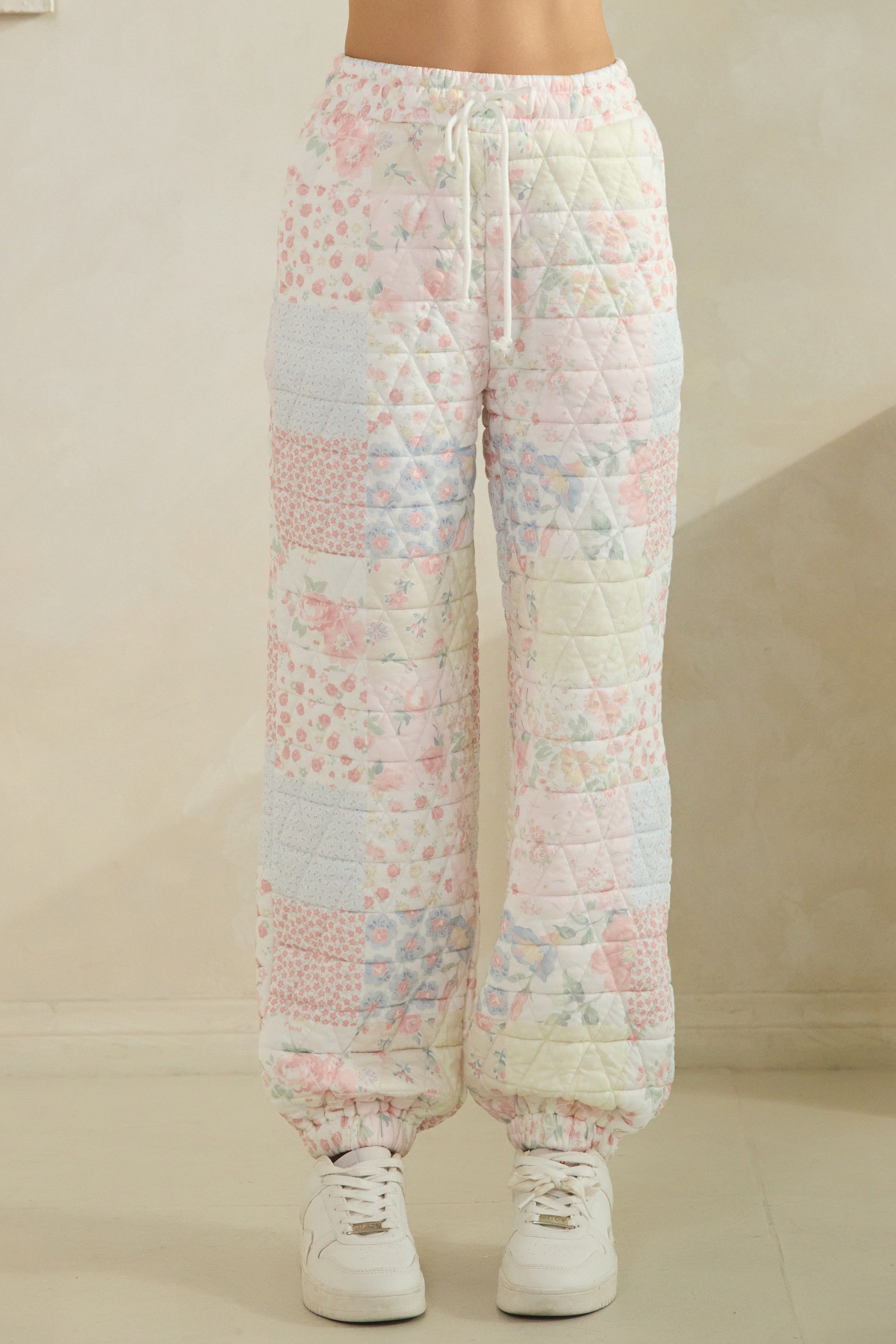 VV Floral Textured Lounge Pants