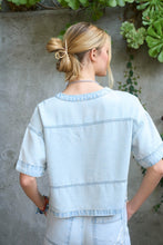 Load image into Gallery viewer, BP Washed Denim Top