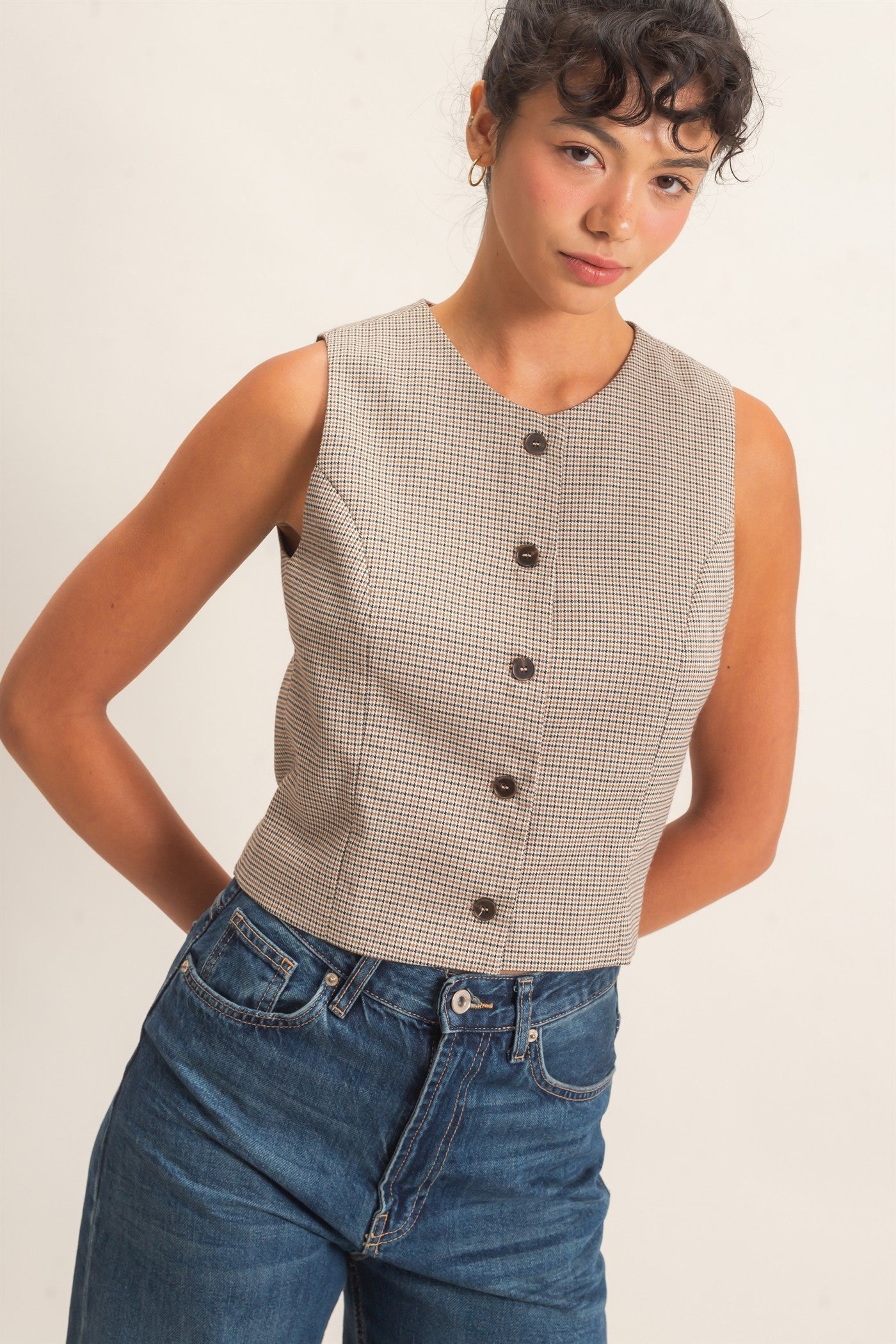 HF Houndstooth Buttoned Vest