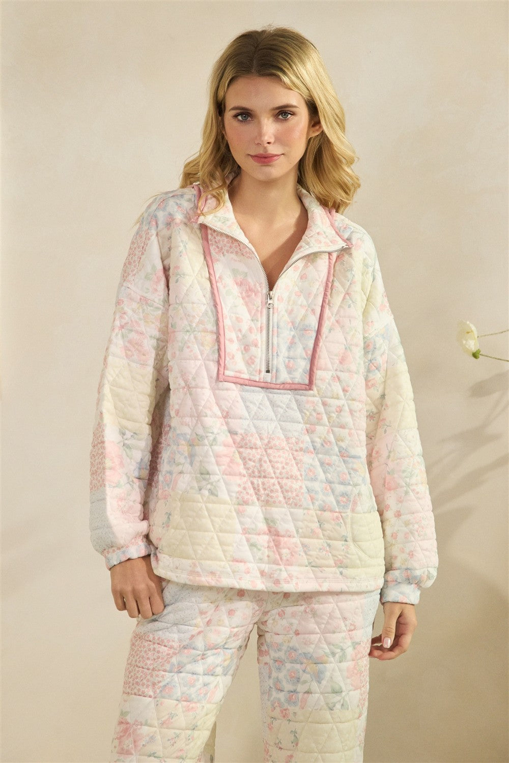VV Floral Textured Mockneck Jacket