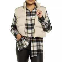 Load image into Gallery viewer, Issey Vest