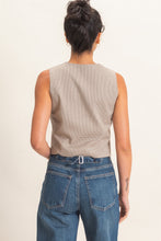 Load image into Gallery viewer, HF Houndstooth Buttoned Vest