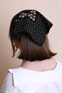 LE Floral Dot Bandana