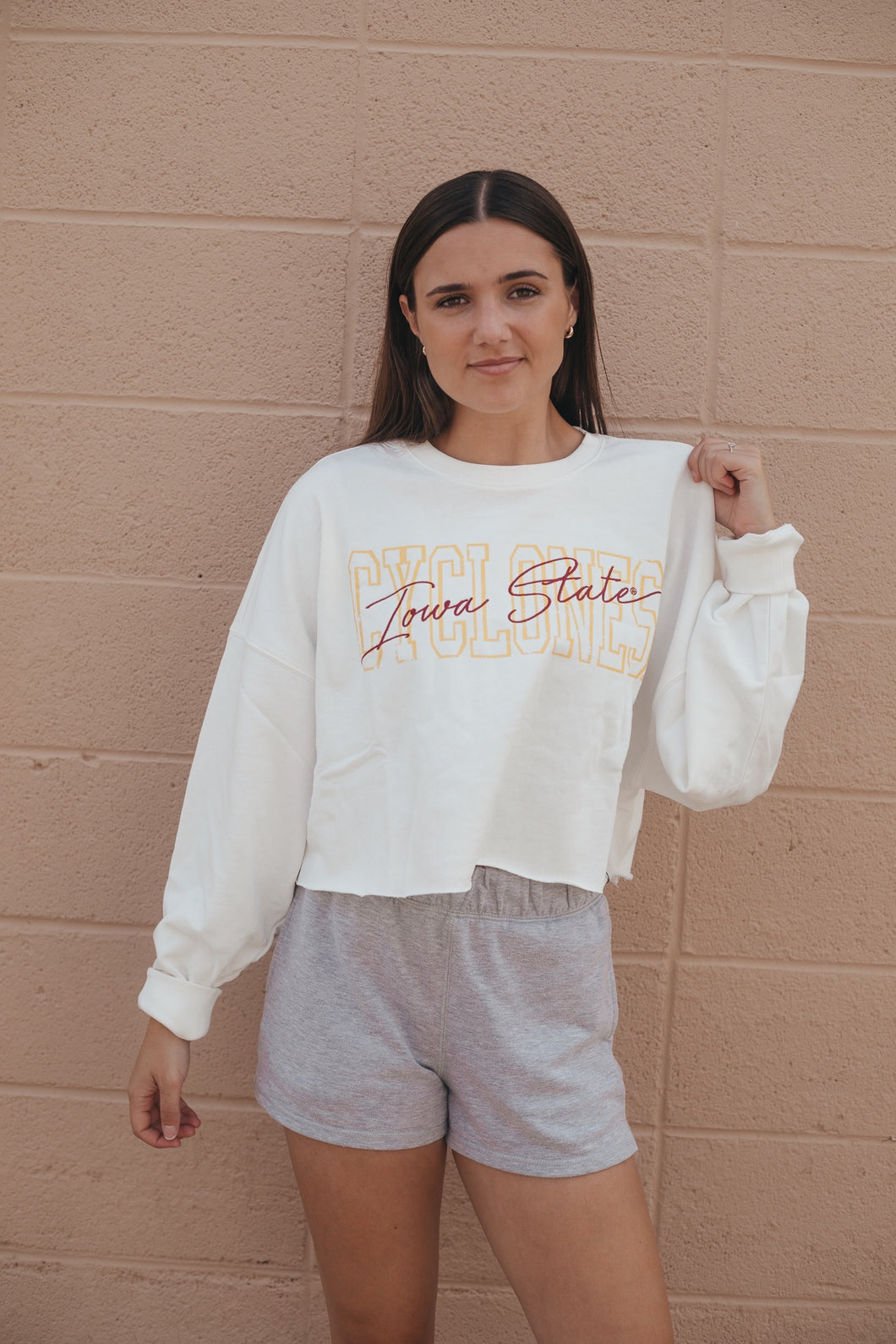 GD Long Sleeve ISU Outline Crop