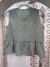 Load image into Gallery viewer, BP Front Tie Stripe Top