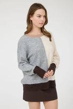 Load image into Gallery viewer, BP Color Block Front Seam Sweater