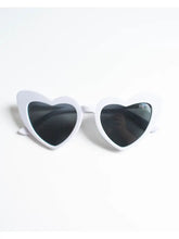 Load image into Gallery viewer, Kids Heart Sunglasses