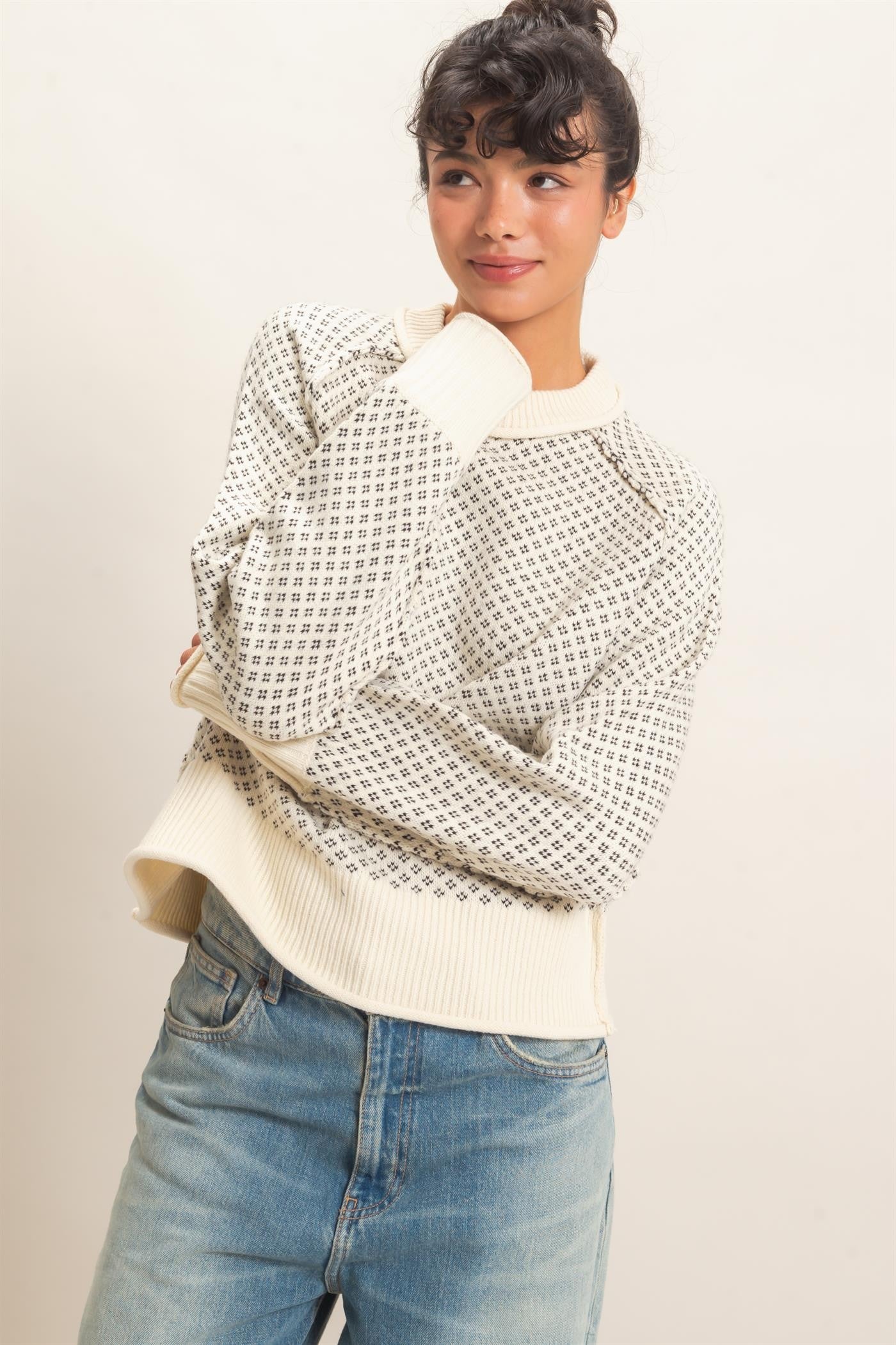HF Patterned Mock Neck