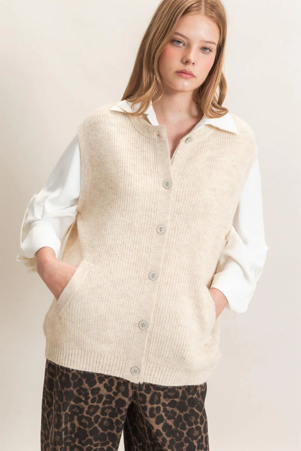 HF Sleeveless Button-Up Sweater Vest