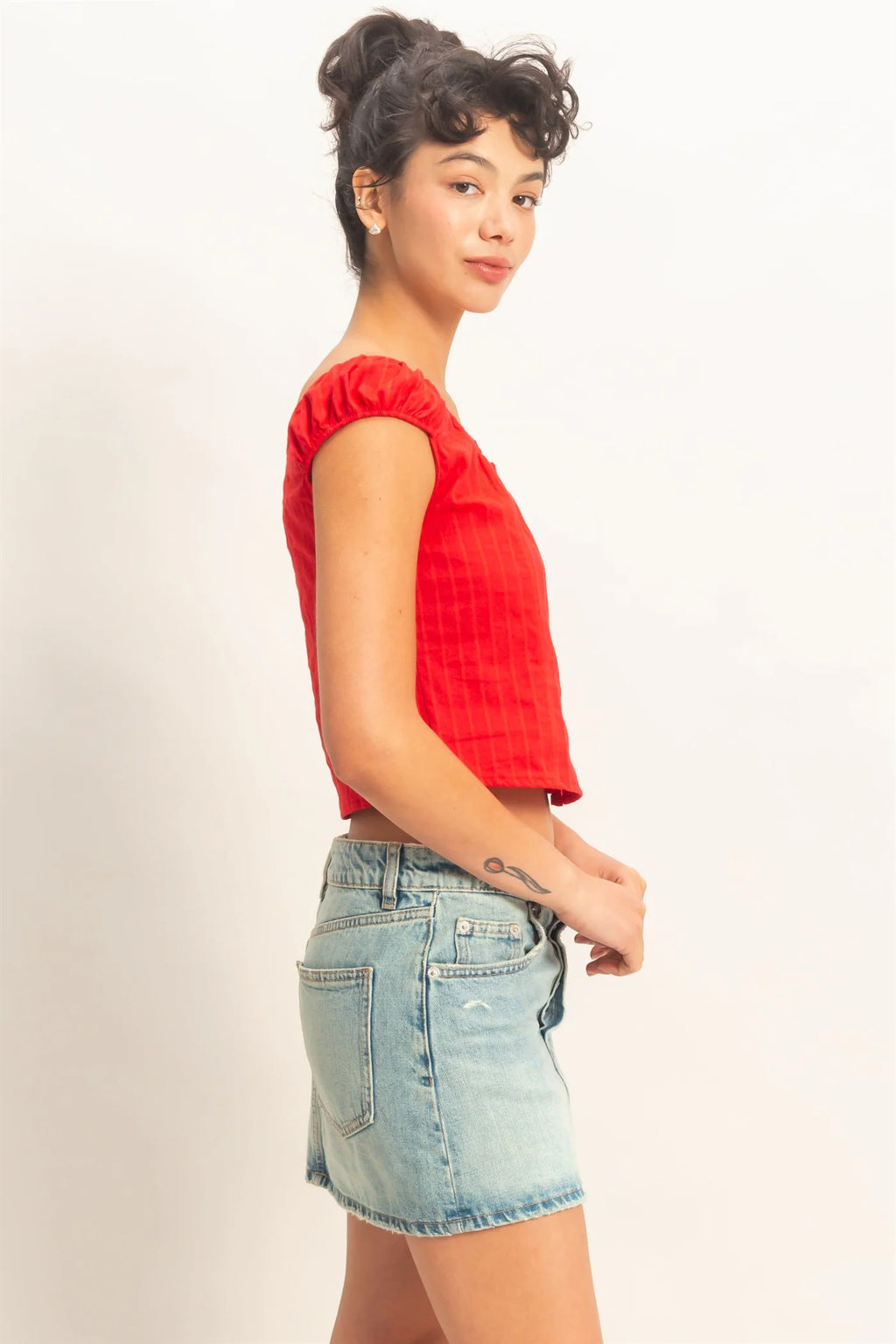 HF Button Front Scoop Neck Cap Sleeve Top