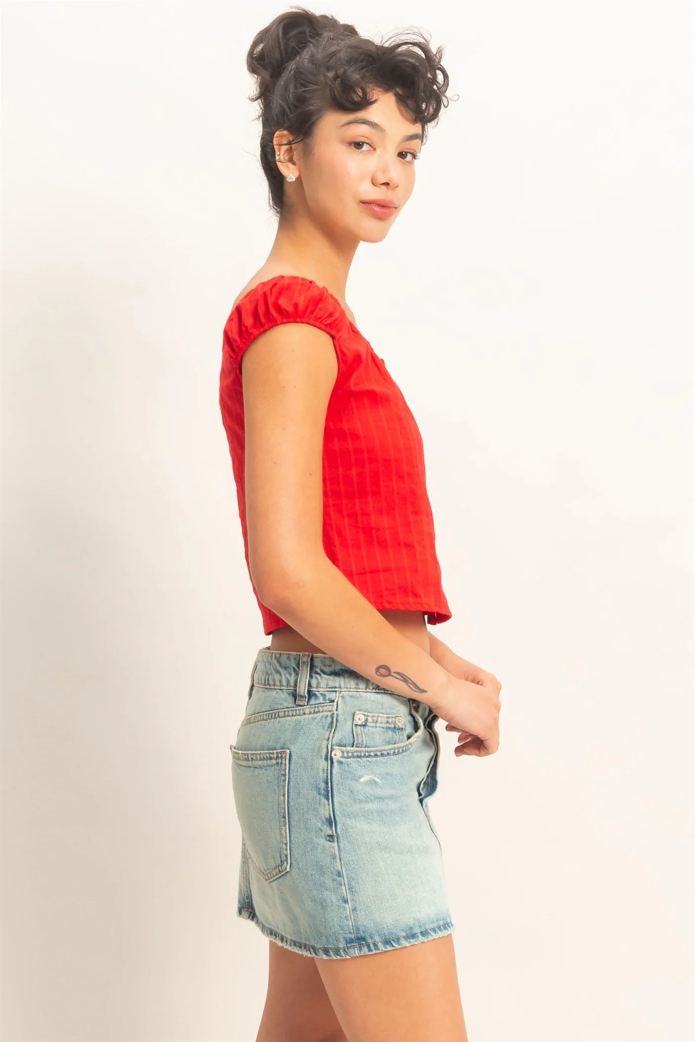 HF Button Front Scoop Neck Cap Sleeve Top