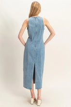 Load image into Gallery viewer, HF Light Denim Midi Dress