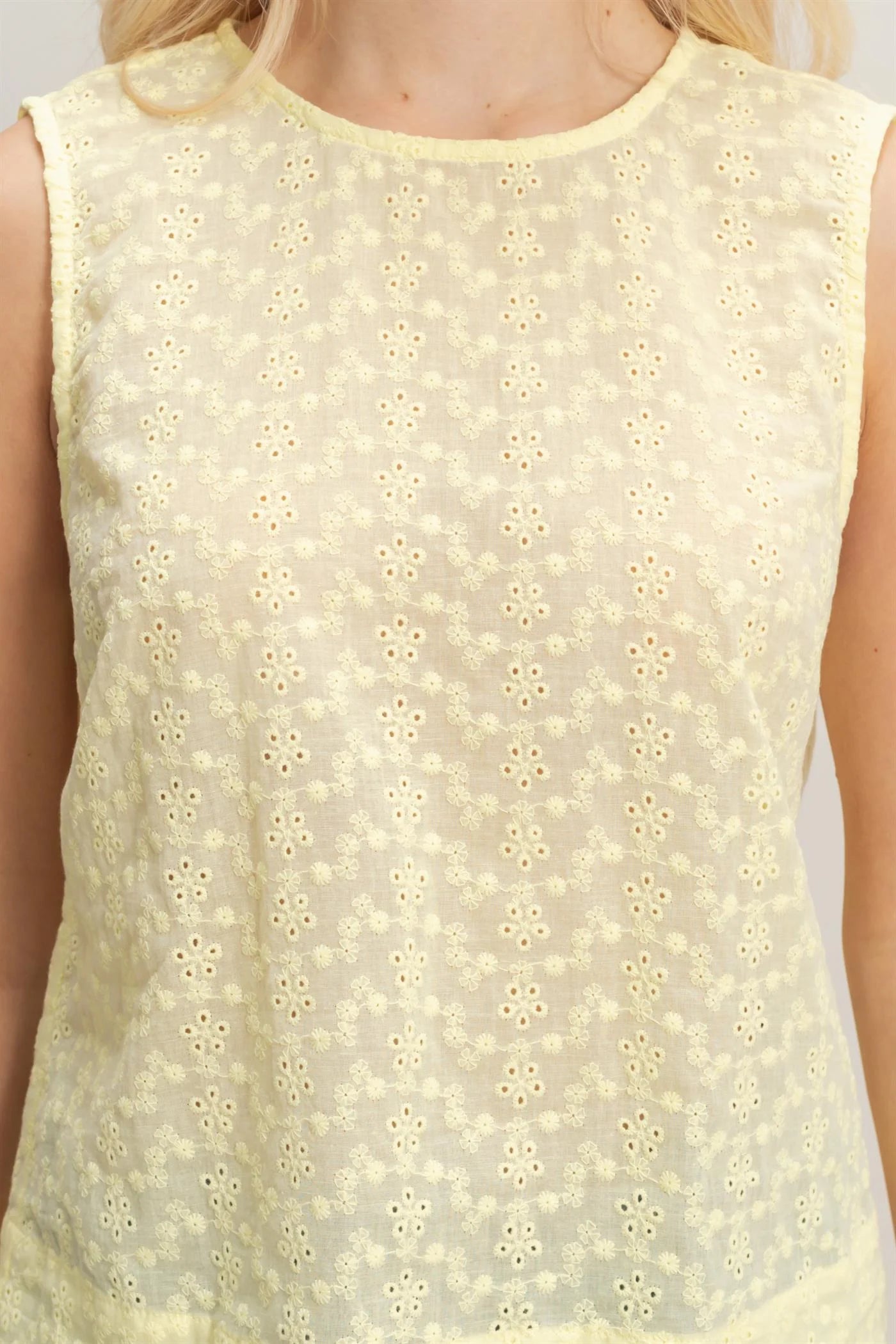 HF Eyelet Sleeveless Top W/ Back Button