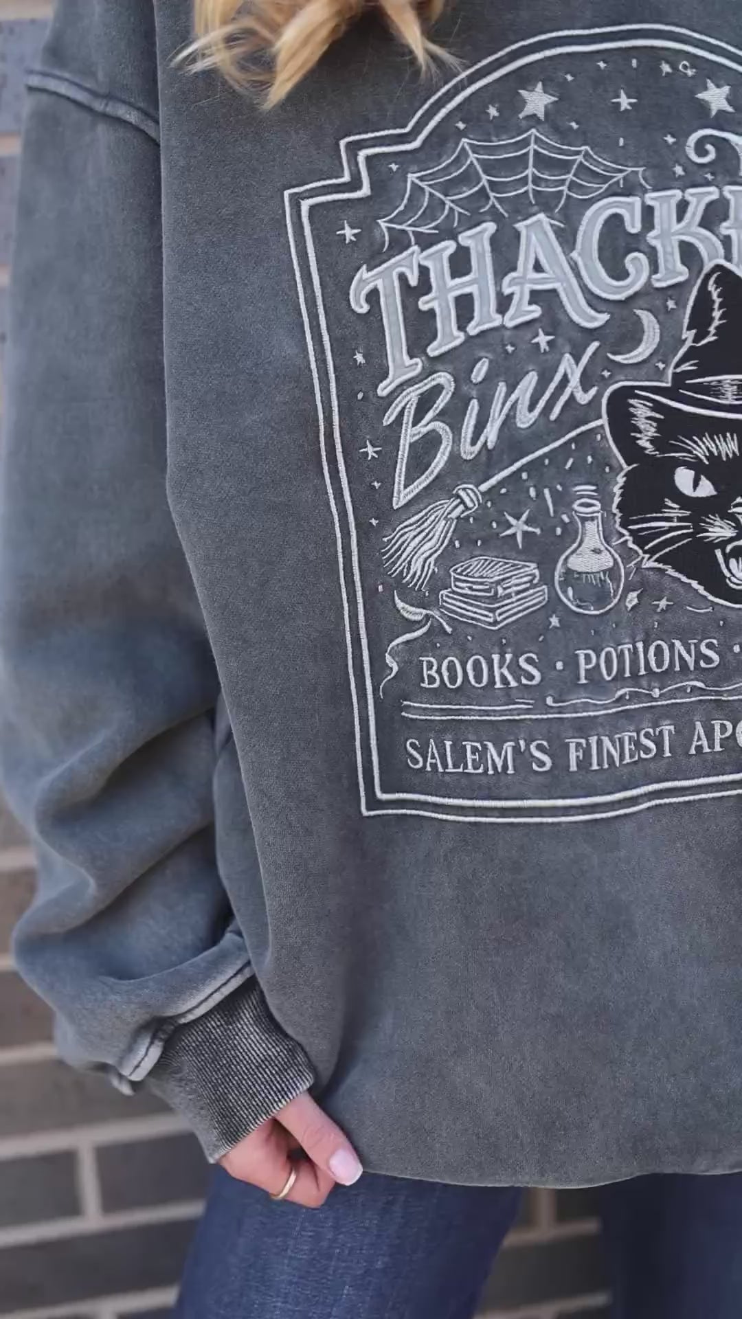 Thackery Binx Crewneck