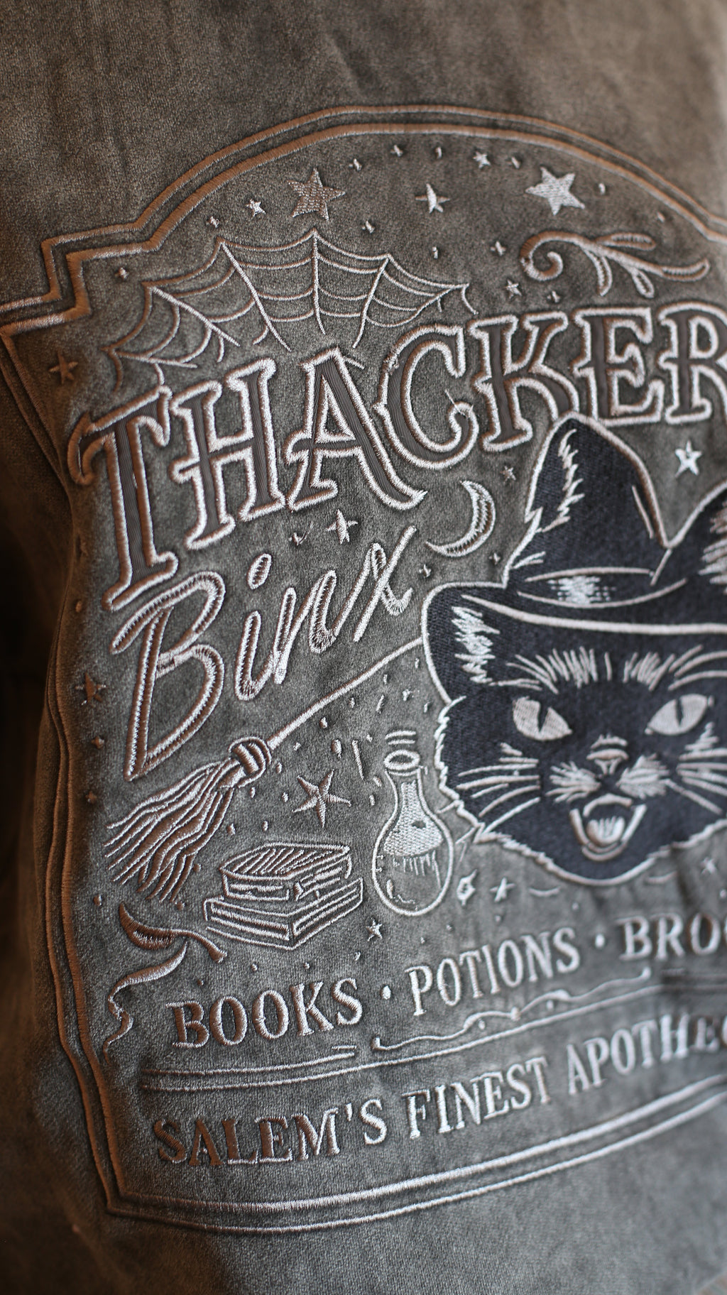 Thackery Binx Crewneck