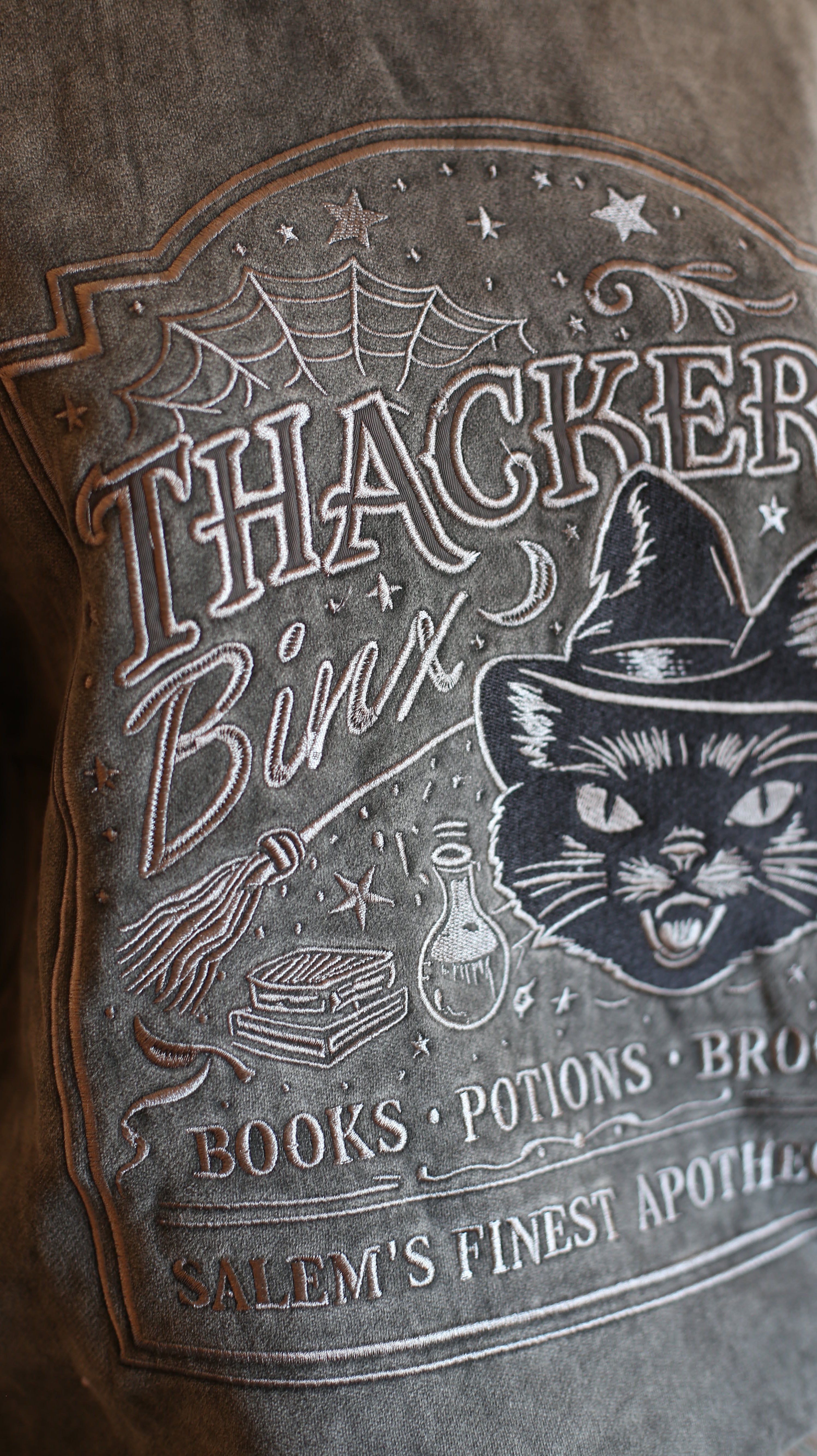 Thackery Binx Crewneck