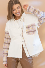 Load image into Gallery viewer, Twill Frayed Mixed Plaid Jacket