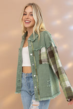 Load image into Gallery viewer, Twill Frayed Mixed Plaid Jacket