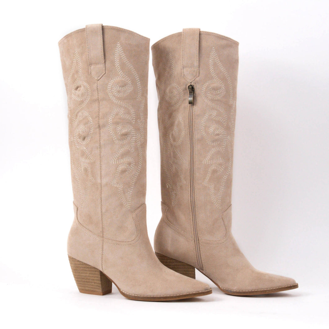 Beatrice Boot*