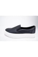 Load image into Gallery viewer, Croft Sneaker