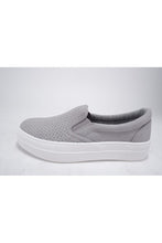 Load image into Gallery viewer, Croft Sneaker