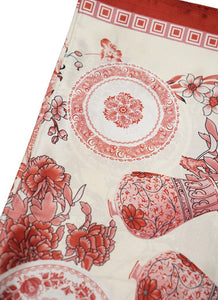 Red detail scarf